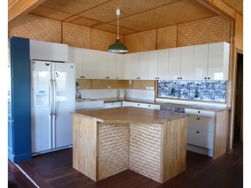 71 Wyndham Ave, Boyne Island QLD 4680