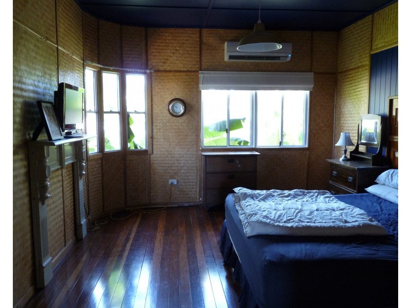 71 Wyndham Ave, Boyne Island QLD 4680