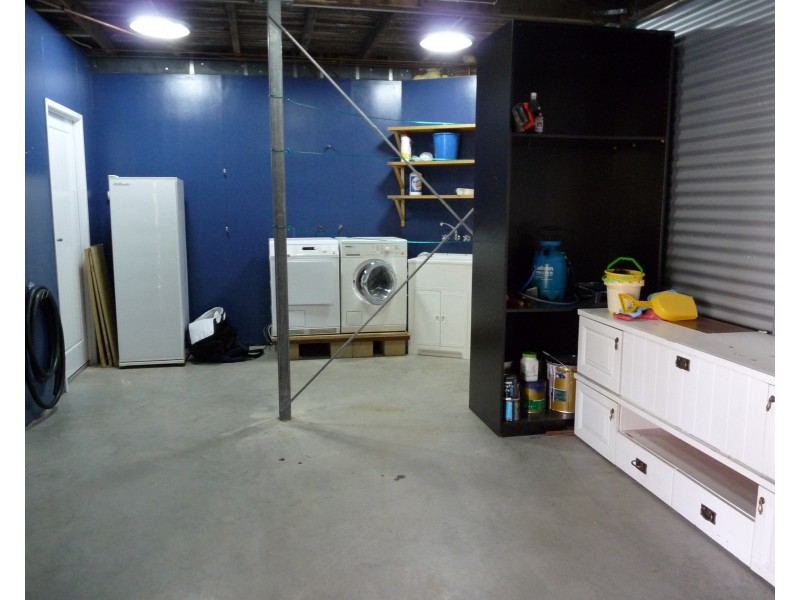 71 Wyndham Ave, Boyne Island QLD 4680