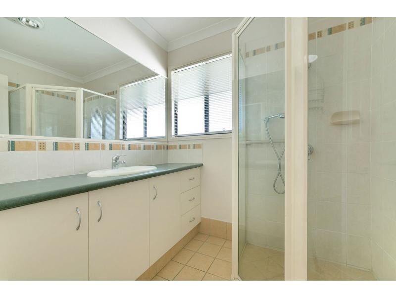 27/213 Brisbane Terrace, Goodna QLD 4300