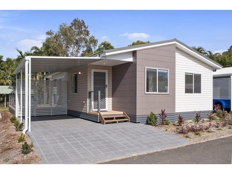 319 Bradman Avenue, Maroochydore QLD 4558