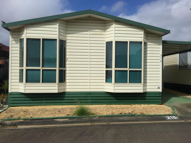 216/30 Majestic Drive, Stanhope Gardens NSW 2768