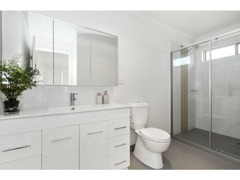 15 Orrvale Road, Shepparton East VIC 3631