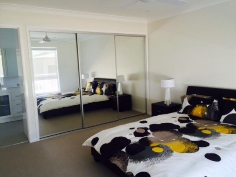 332/25 Mulloway Road, Chain Valley Bay NSW 2259