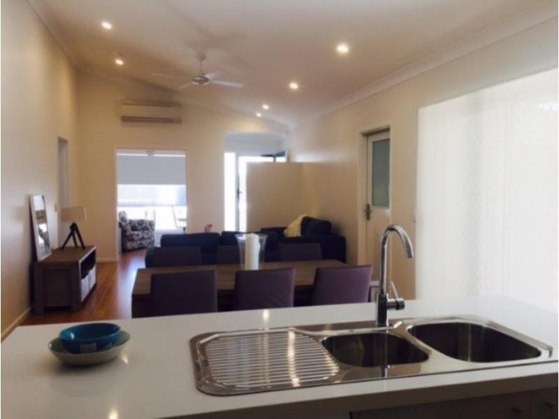 328/25 Mulloway Road, Chain Valley Bay NSW 2259