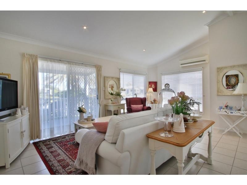 103/102a Moores Pocket Road, Moores Pocket QLD 4305