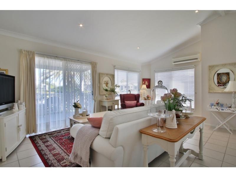 103/102a Moores Pocket Road, Moores Pocket QLD 4305