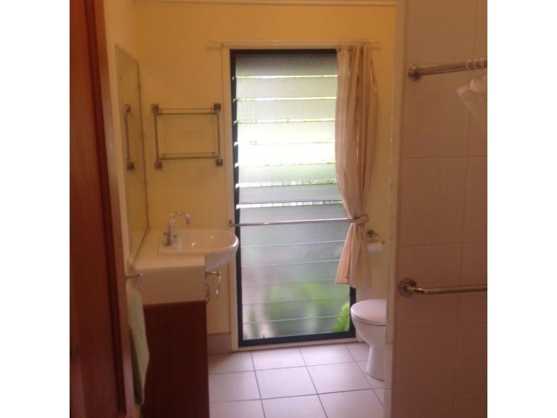 2/26 Andrew Road, Greenbank QLD 4124