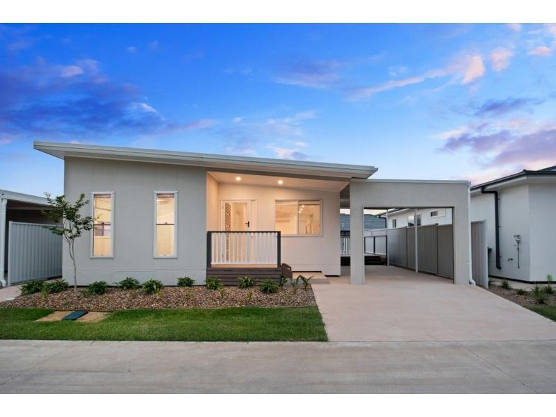 16 Holzheimer Road, Gateway Lifestyle Regal Waters, Bethania QLD 4205