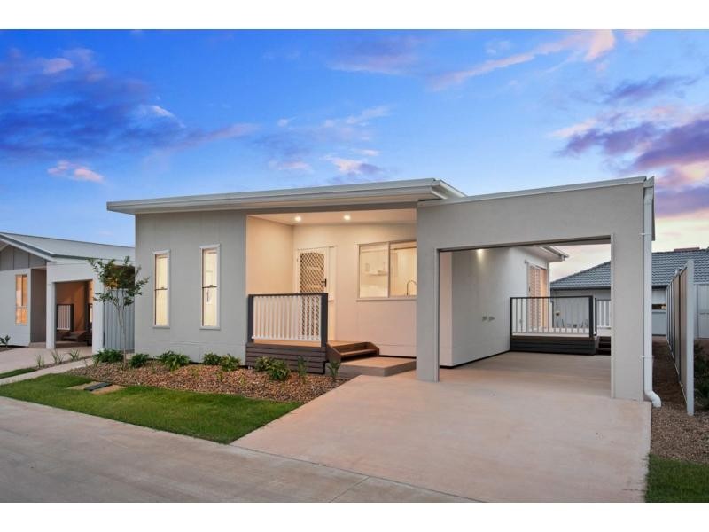 16 Holzheimer Road, Gateway Lifestyle Regal Waters, Bethania QLD 4205