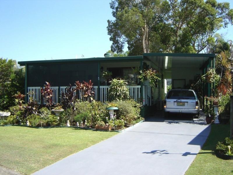 M13/210 Eggins Drive, Gateway Lifestyle Lorikeet, Arrawarra NSW 2456