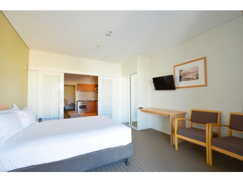 105/12 Victoria Avenue, Perth WA 6000