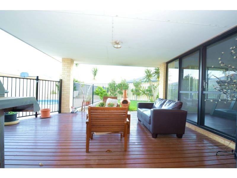 5 Carnaby Way, Harrisdale WA 6112