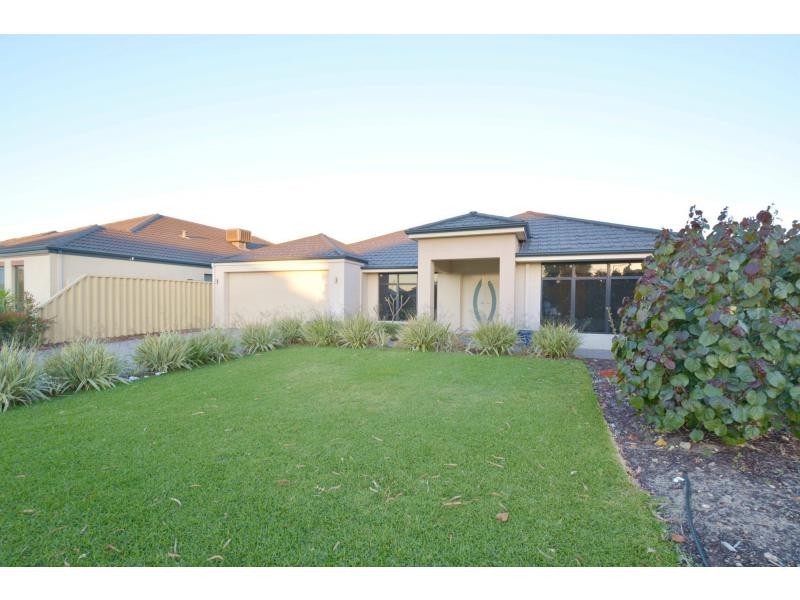 5 Carnaby Way, Harrisdale WA 6112