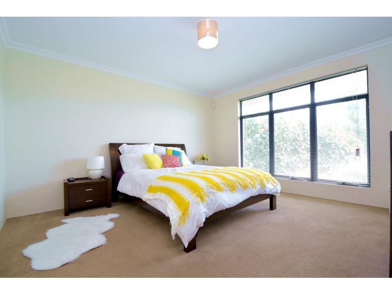 5 Carnaby Way, Harrisdale WA 6112
