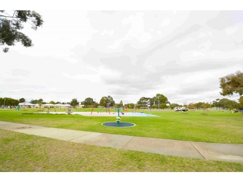 No14 Balanda Place, Armadale WA 6112