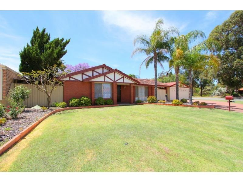 10 Macarthur Court, Willetton WA 6155
