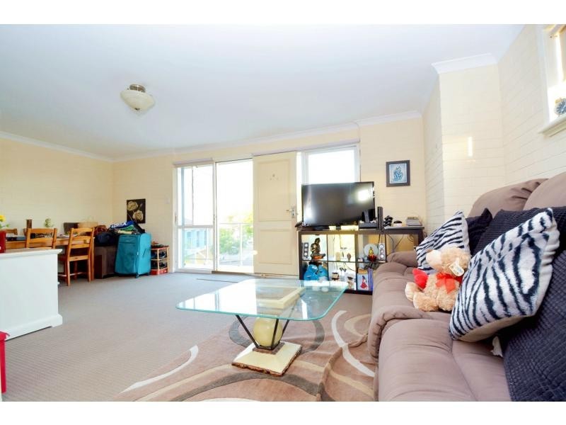 Unit8/760 Canning Highway, Applecross WA 6153