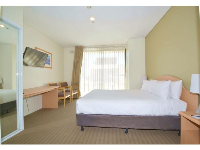 701/12 Victoria Avenue, Perth WA 6000