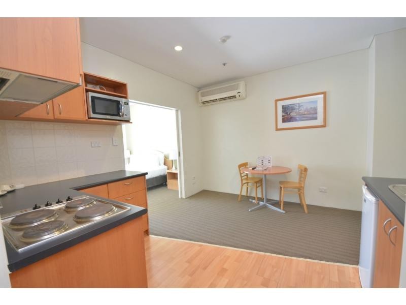 701/12 Victoria Avenue, Perth WA 6000