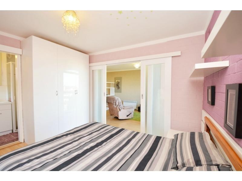 42/38 Waterloo Crescent, East Perth WA 6004