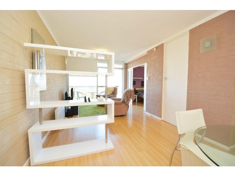 42/38 Waterloo Crescent, East Perth WA 6004