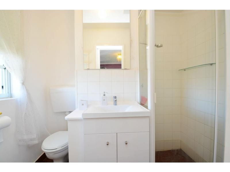 42/38 Waterloo Crescent, East Perth WA 6004