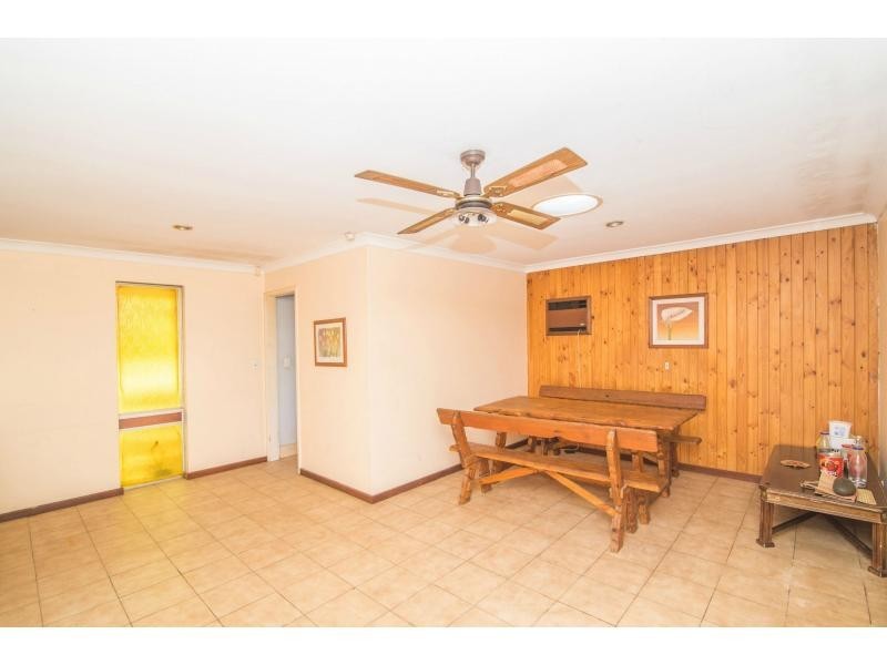 3 Castle Place, Armadale WA 6112