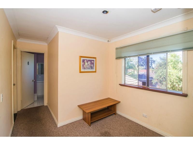 3 Castle Place, Armadale WA 6112