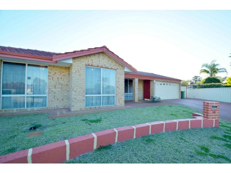 13 Rosella Place, Gosnells WA 6110