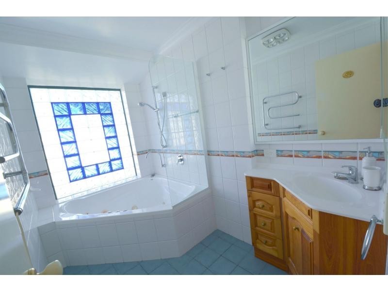 13 Rosella Place, Gosnells WA 6110