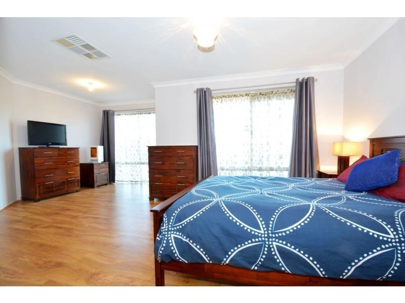 13 Rosella Place, Gosnells WA 6110