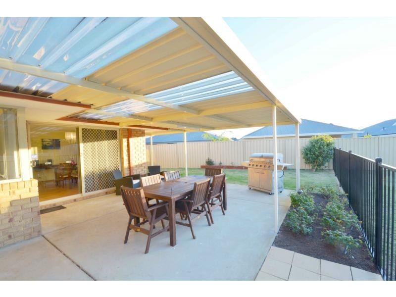 13 Rosella Place, Gosnells WA 6110