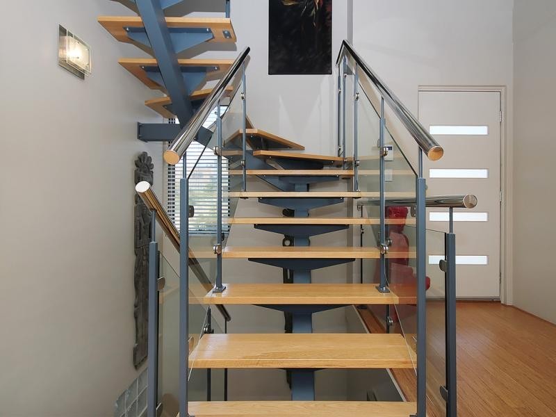 27 Toulon Circle, Mindarie WA 6030