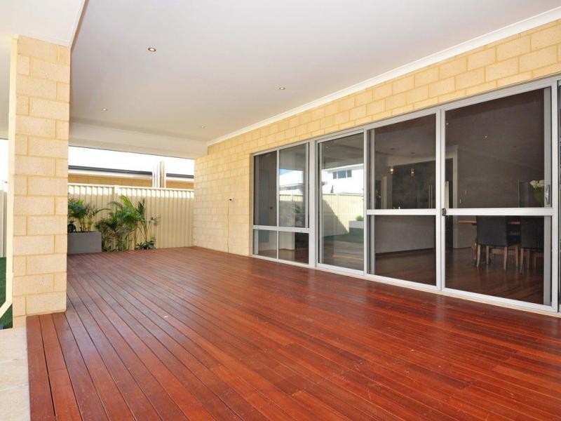 30 Quarram Crescent, Burns Beach WA 6028