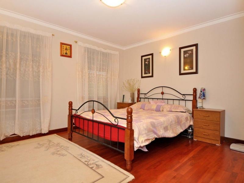 3 Bage Court, Hillarys WA 6025