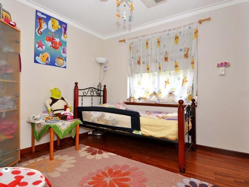 3 Bage Court, Hillarys WA 6025