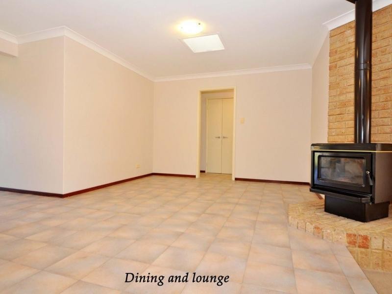 127 Camarino Drive, Woodvale WA 6026