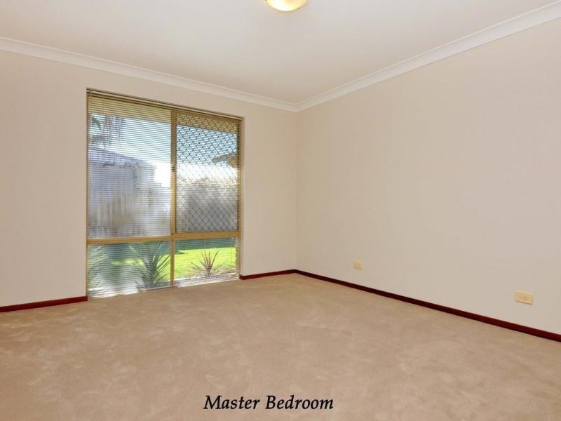 127 Camarino Drive, Woodvale WA 6026