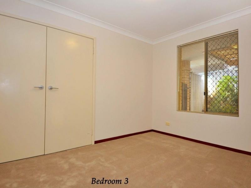 127 Camarino Drive, Woodvale WA 6026