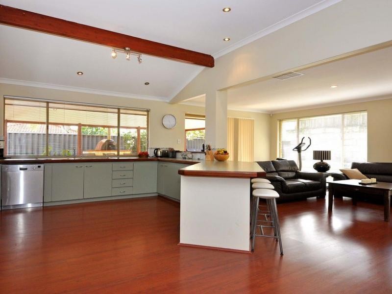 56 Santiago Parkway, Ocean Reef WA 6027