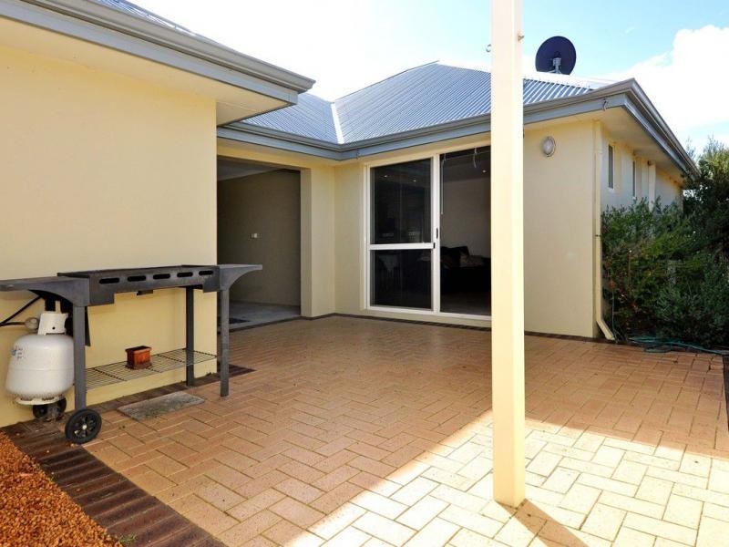 7 Emerson Turn, Clarkson WA 6030