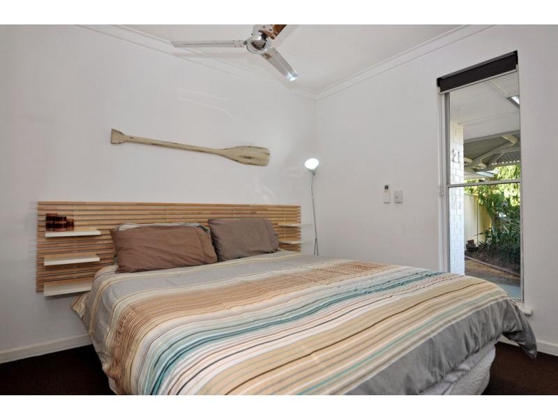 21B Gleddon Way, Hillarys WA 6025