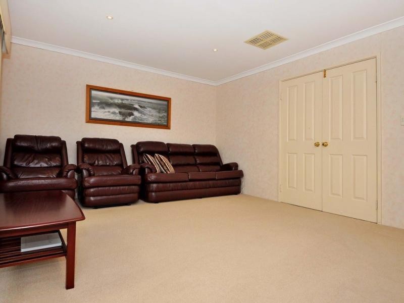 20 Priest Road, Landsdale WA 6065