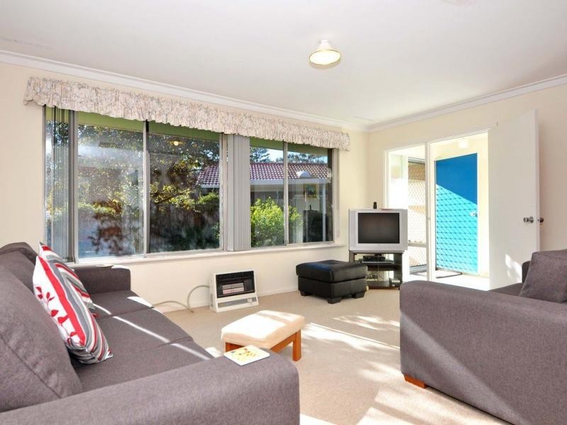 6 Ayton Way, Duncraig WA 6023