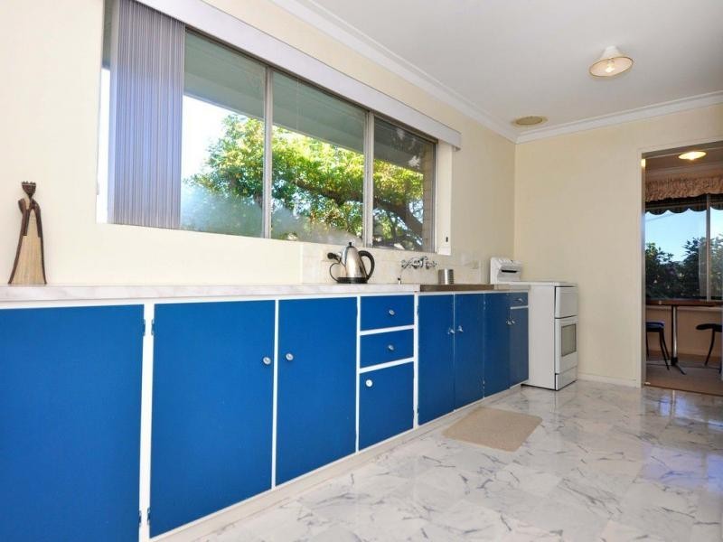 6 Ayton Way, Duncraig WA 6023