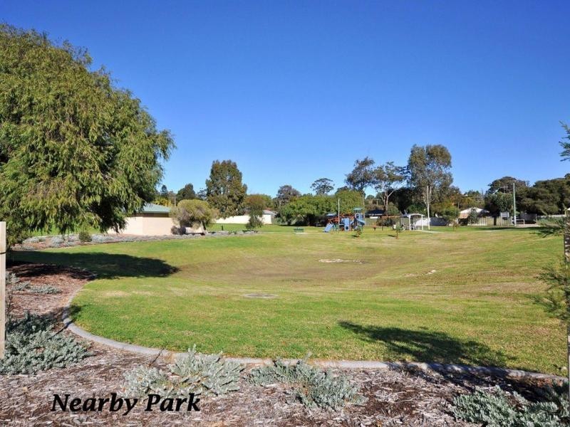 6 Ayton Way, Duncraig WA 6023