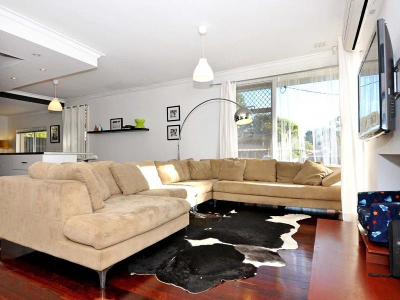 4 Manuka Place, Duncraig WA 6023