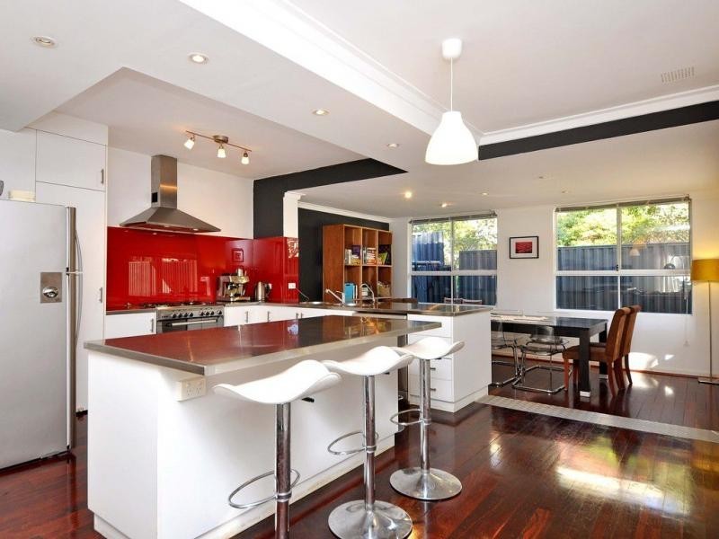 4 Manuka Place, Duncraig WA 6023