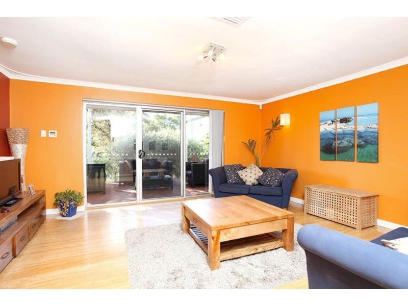 30 Wandoo Road, Duncraig WA 6023